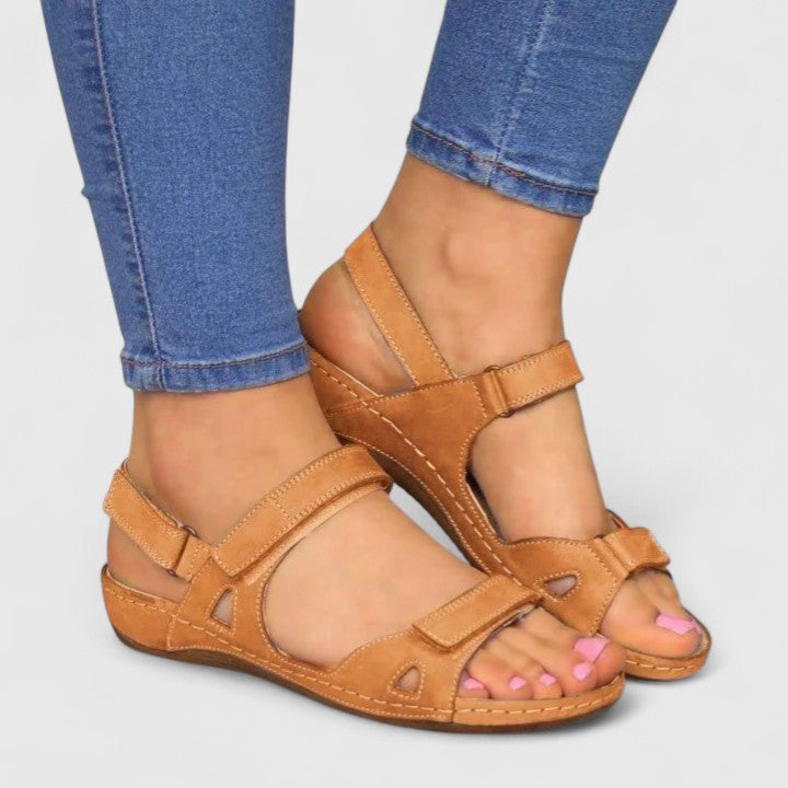 Avrie - Sandalias de Confort Planas