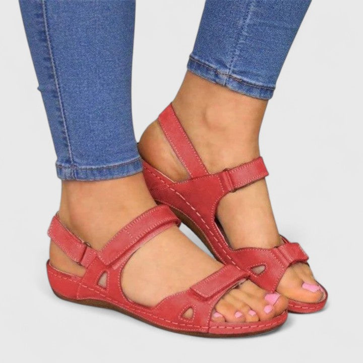Avrie - Sandalias de Confort Planas