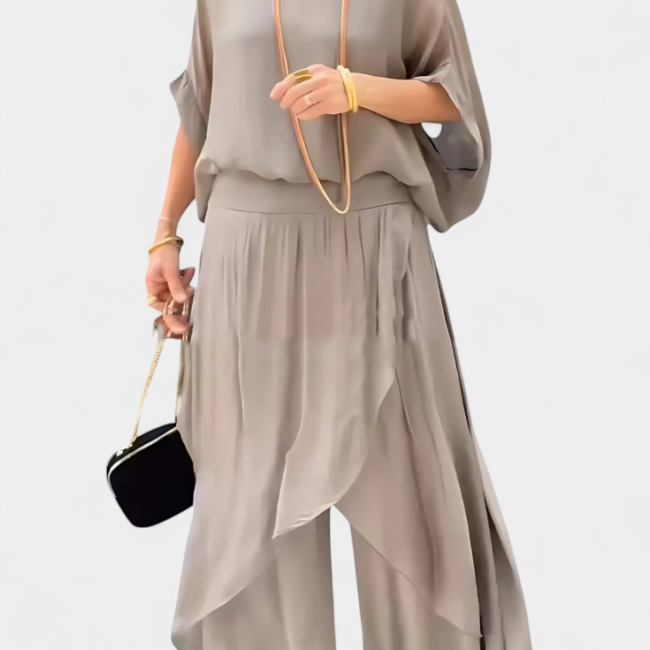 Maravilla Conjunto Fluido de Dos Piezas con Top Holgado y Falda Asimétrica