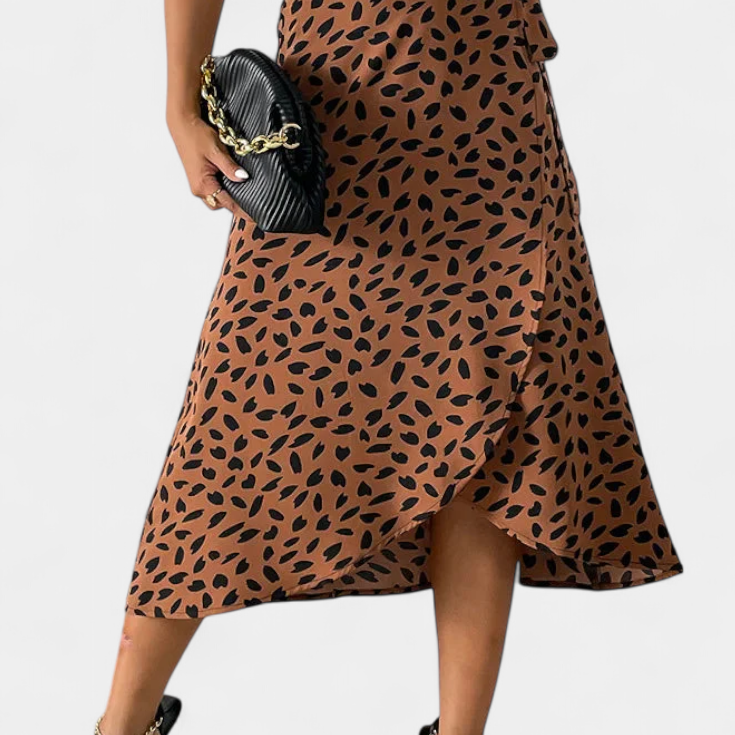 Camila Falda Envolvente Boho con Estampado Asimétrico